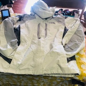 Women snowboarding Jacket